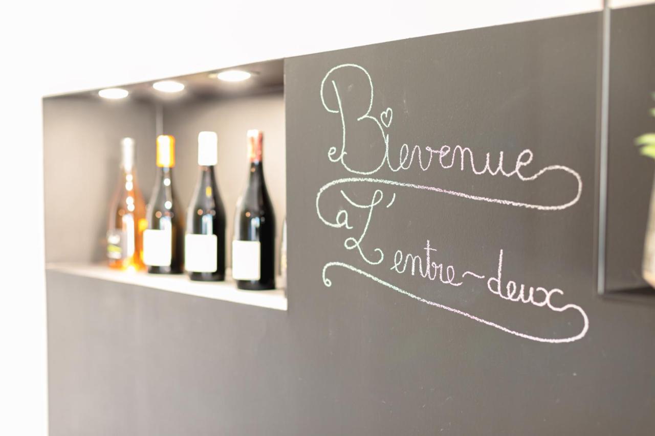 L'Entre Deux-Suite Romantique - Jacuzzi Privatif - Clim Reversible - Wifi Le Somail 외부 사진
